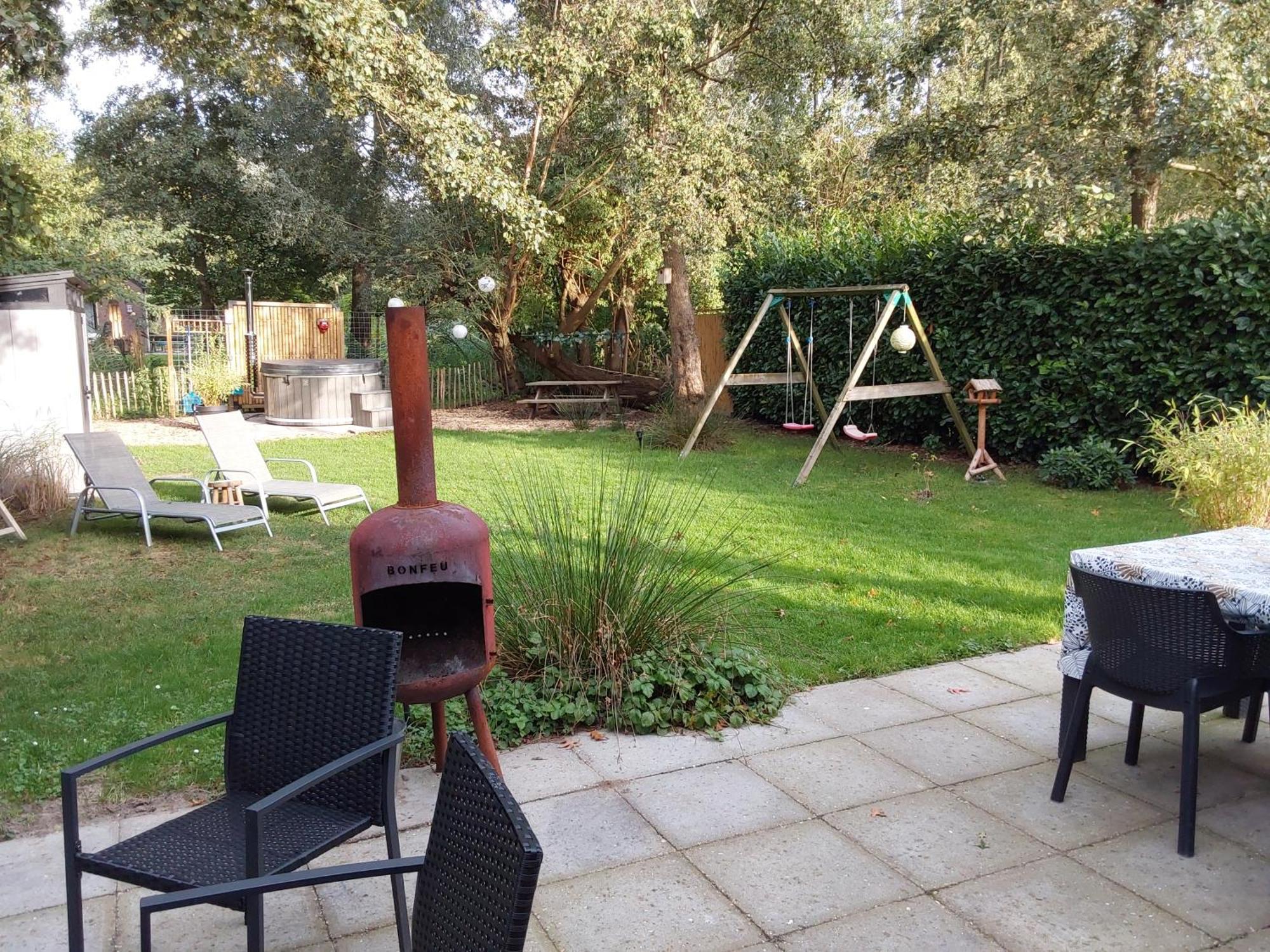 Rumah Senang Wellness Met Hottub En Tuin Ewijk Exterior photo